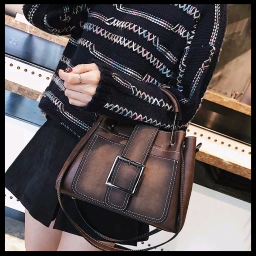 #NEW TURIN Crossbody A - Picture 2 of 8